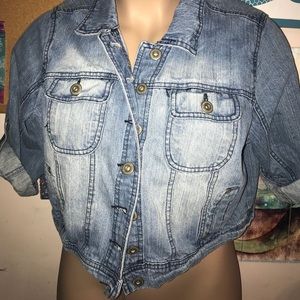 Plus size cropped denim jacket